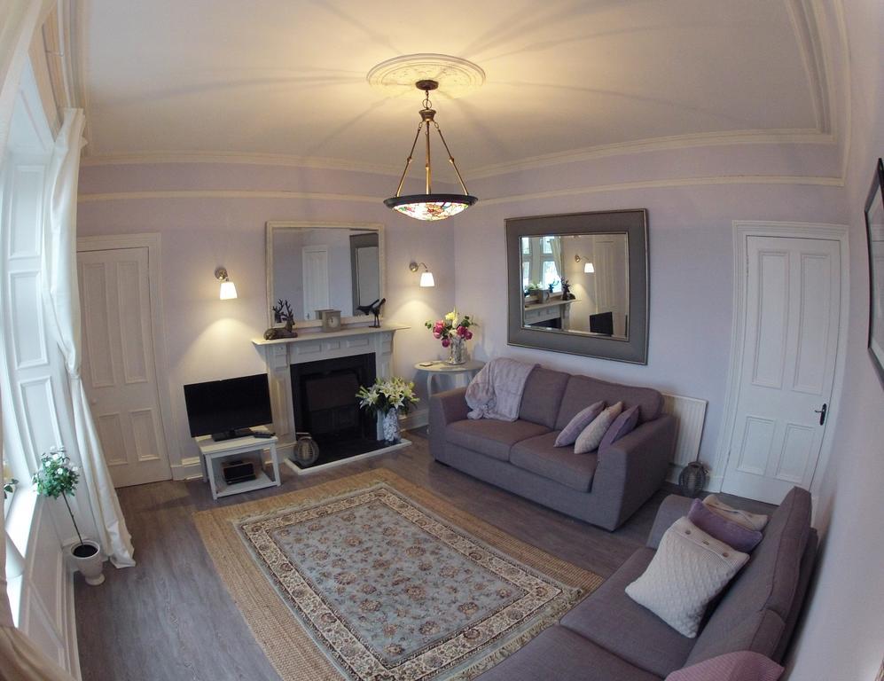 Three Oban Apartment Room photo