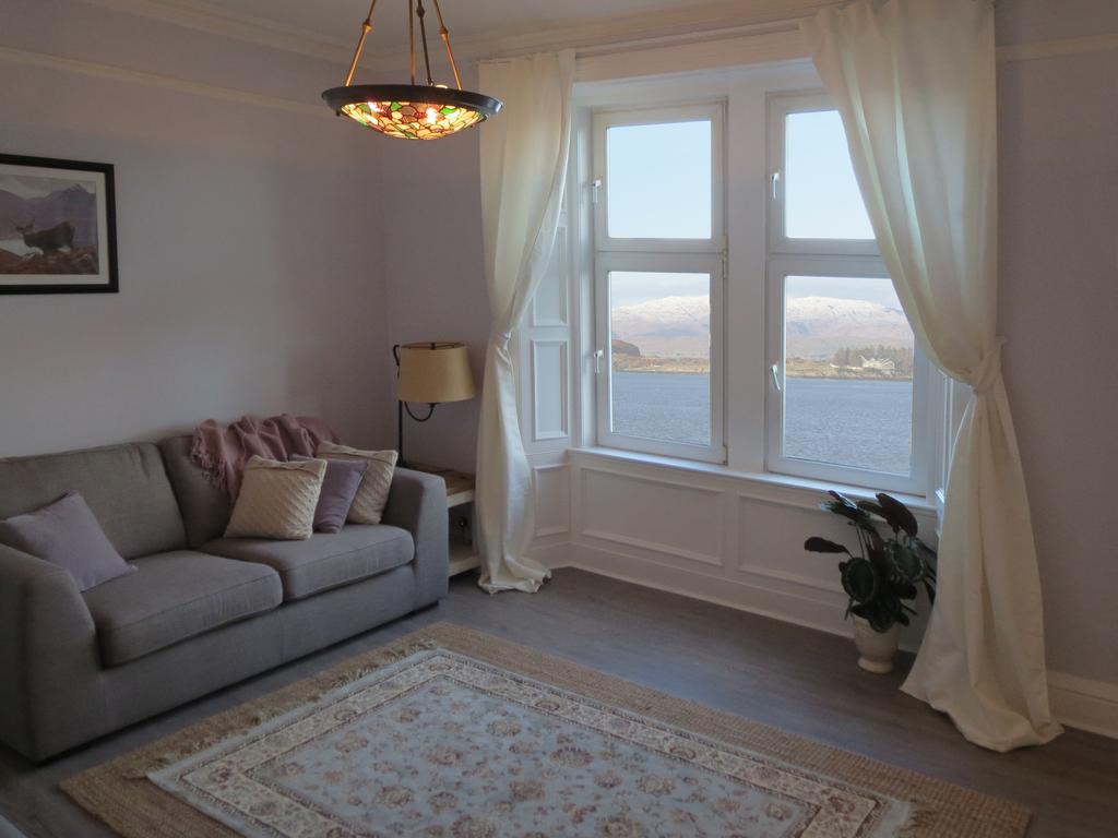 Three Oban Apartment Room photo